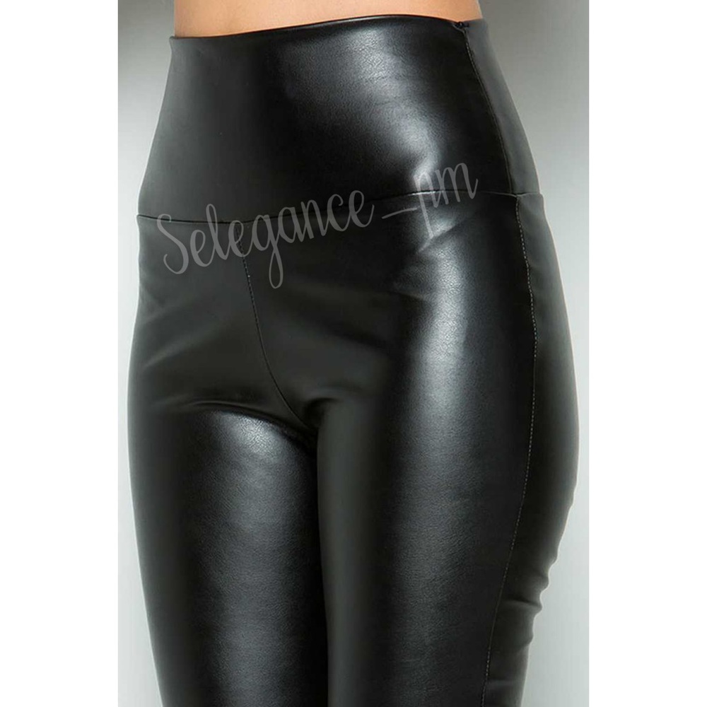 PLUS SIZE Faux Leather Leggings - Picture 4 of 5